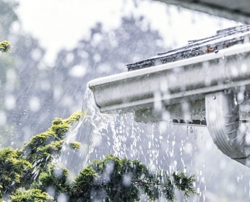 Outdoor-Spring-Plumbing-Tips-Pooles-Plumbing